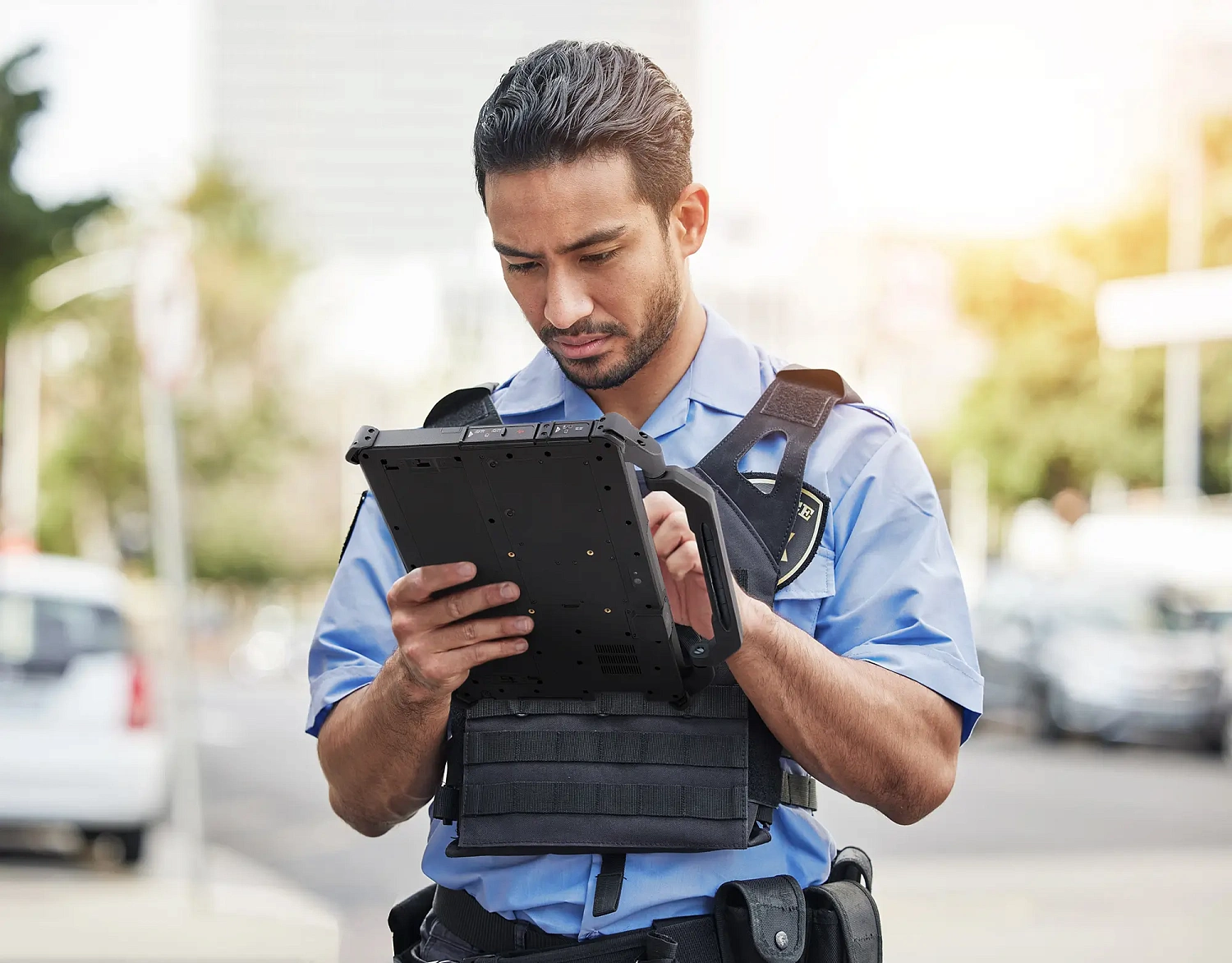 Getac G140 — защищенный планшет (14”, fully rugged, IP66)
